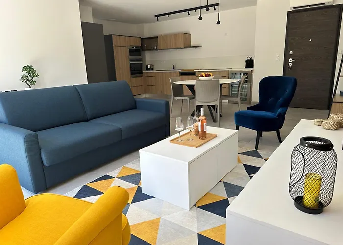 Au Calme à 1km Du Port De Appartement *