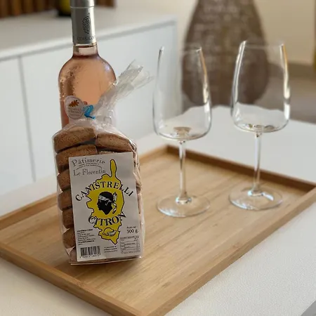 Au Calme A 1km Du Port De בוניפסיו